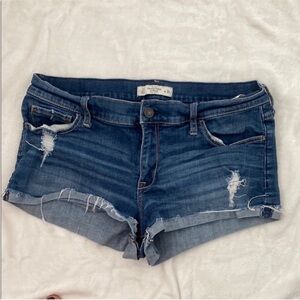 ABERCROMBIE & FITCH Denim Blue Women's Shorts. Size 10/30
